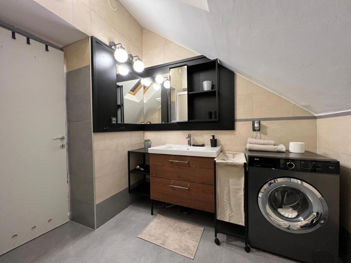Apartment Center